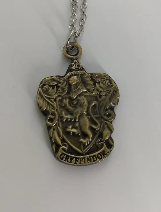 Collar Harry Potter gryfindor logo