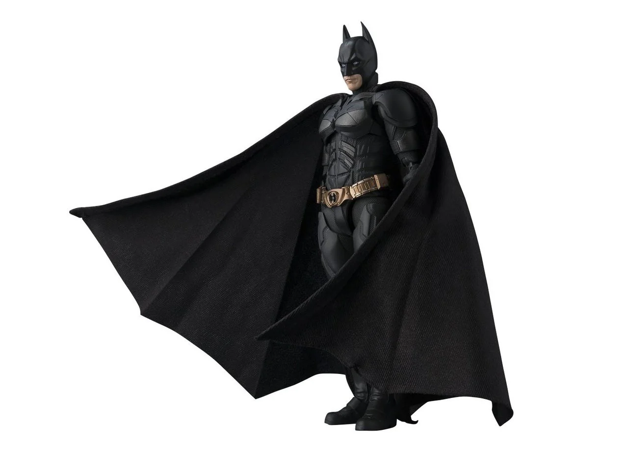 SH Figuarts Batman The Dark Knight - Image 2
