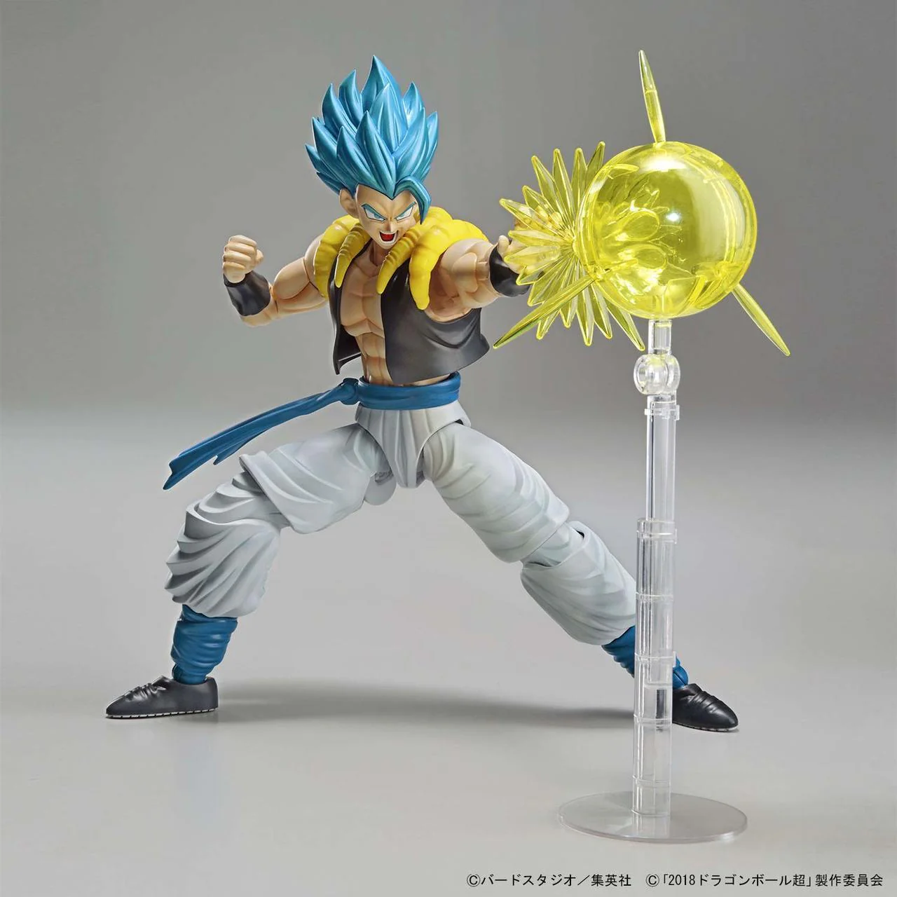 Figure Rise Super Saiyan God Gogeta