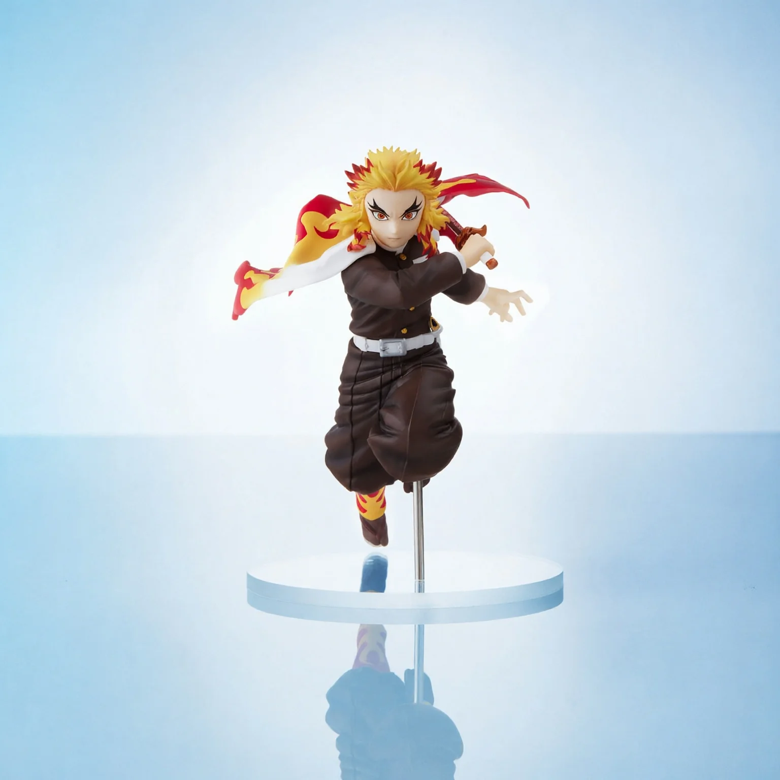 ConoFig Demon Slayer: Kimetsu no Yaiba Kyojuro Rengoku Figure