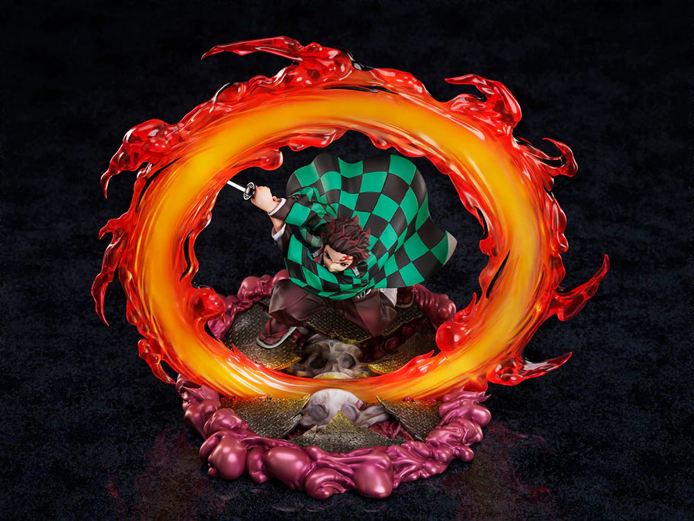DEMON SLAYER: KIMETSU NO YAIBA TANJIRO KAMADO HINOKAMI KAGURA CLEAR BLUE SKY 1/8 SCALE FIGURE - Image 5