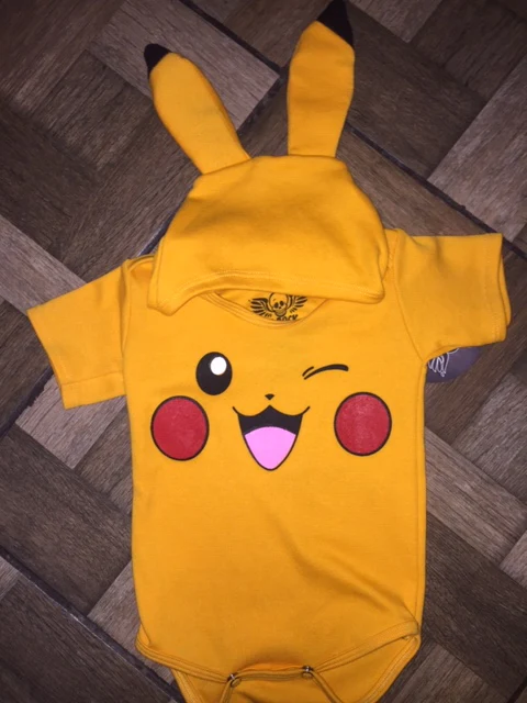 Pañalero Pikachu con Gorro T1