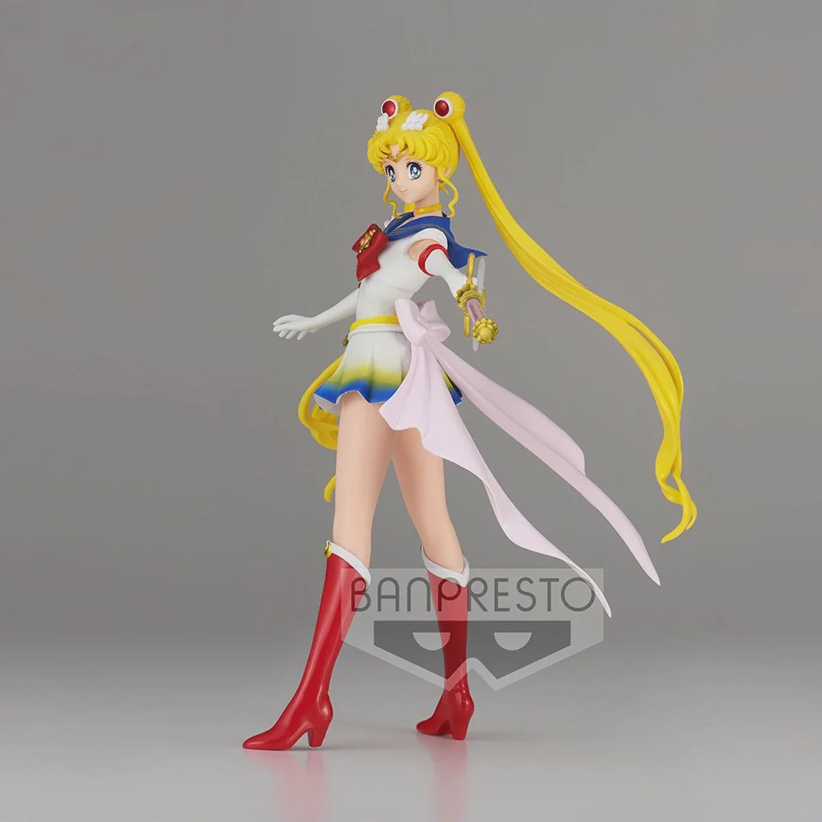 PRETTY GUARDIAN SAILOR MOON ETERNAL THE MOVIE SUPER SAILOR MOON II VERSION A GLITTER & GLAMOURS STATUE - Image 2