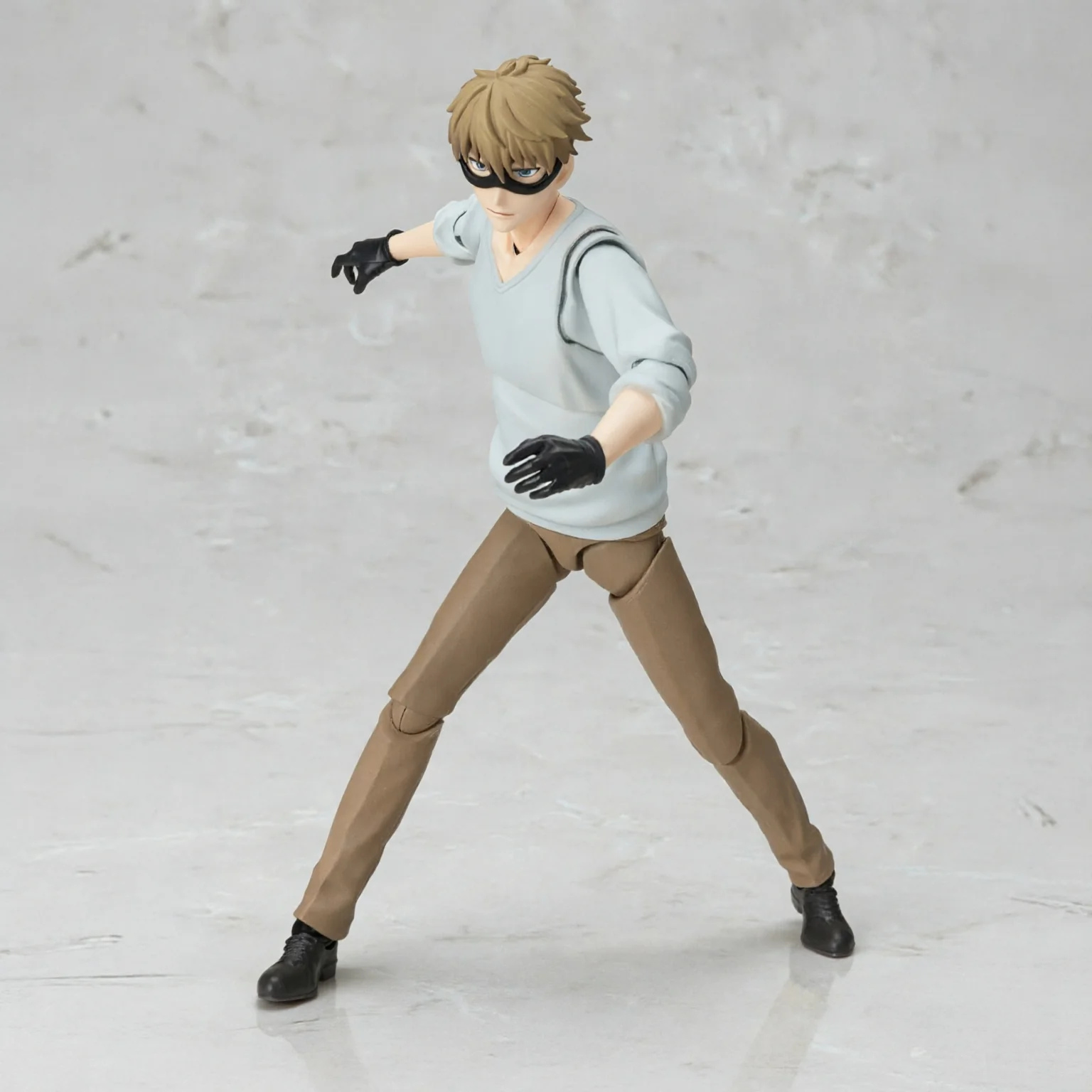SH FIGUARTS Loide Forger -Father of the Forger family-